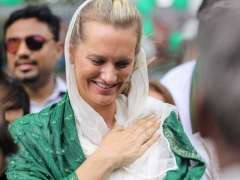 Shaniera has a perfect reply to survey listing Pakistan among angriest countries