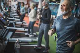 Physical fitness reduces risk of lung and bowel cancers