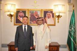 سفير خادم الحرمين الشريفين لدى لبنان يلتقي نظيره الصيني