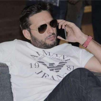 Shahid Afridi tells an embarrassing encounter with ‘girl’ in biography
