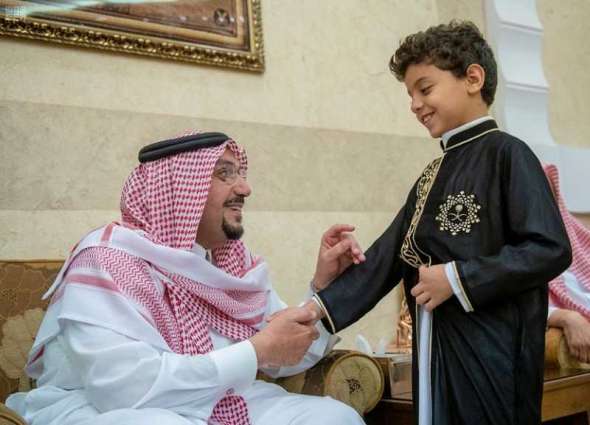 الأمير فيصل بن مشعل يستضيف عددًا من الأيتام على مأدبة الإفطار