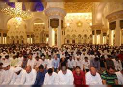 جامع الشيخ زايد الكبير يستقبل أكثر من مليون و400 ألف مصل وزائر في رمضان