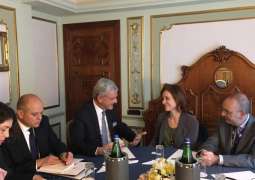 Italian Senator Proposes 'Humanitarian Corridor' to Resettle Libyans to EU