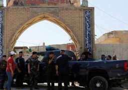 مقتل 10 شخصا و اصابة الآخرین اثر الھجوم الانتحاري علي المسجد بعاصمة بغداد