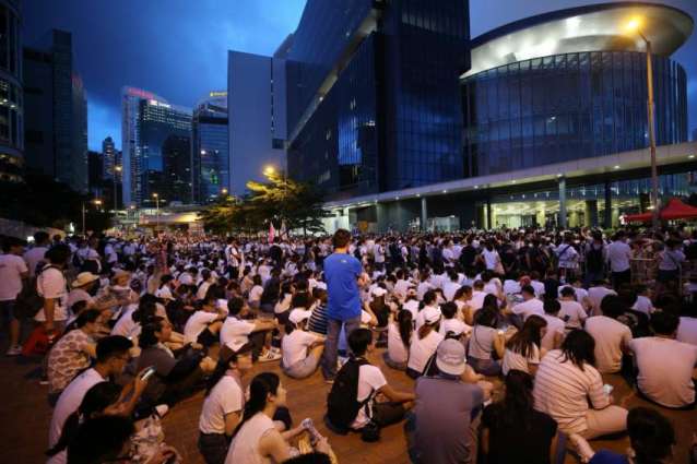 Former Hong Kong Officials Urge Local Government to Drop Extradition Bill