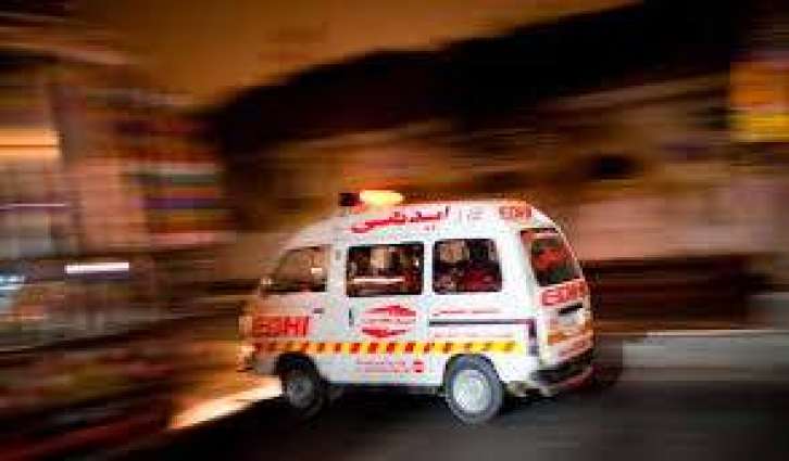 5 killed, two others injured in road mishap in Muzaffargarh