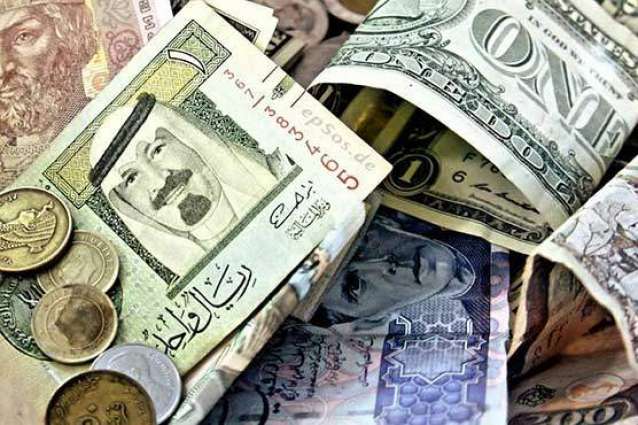 Following dollar, Rupee falls against Saudi Riyal, UAE Dirham
