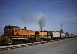 Canadian Infrastructure Firm, Singapore Wealth Fund Buy US Railroad Company for $8.4Bln