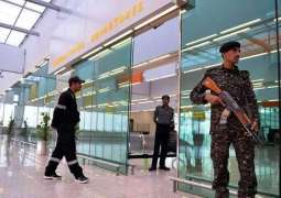 Chinese man detained for fighting with officers at Islamabad airport
