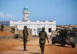 Kismayo attack: At least 26 dead as gunmen storm Somali hotel