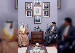 سفير الدولة يستعرض الفرص الإستثمارية في الإمارات أمام المسؤولين الباكستانيين