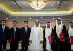 محمد بن زايد يشهد تبادل اتفاقيات ومذكرات تفاهم بين عدد من مؤسسات القطاع الخاص في الإمارات والصين