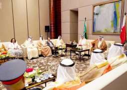 ملك البحرين يستقبل وزير الخارجية