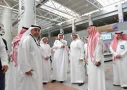 وزير النقل يقف على سير الأعمال بصالات الحج بمطار الملك عبد العزيز ويشيد بمبادرة طريق مكة