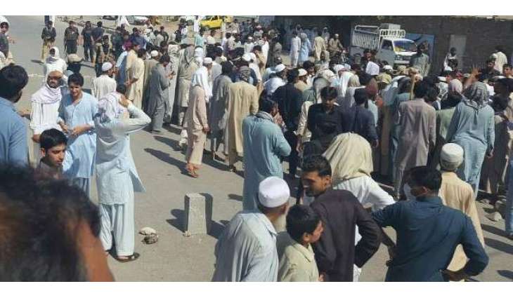 Naanbais start strike against police crackdown