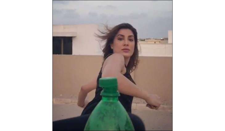 These Pakistani celebs took the Bottle cap challenge and nailed it!