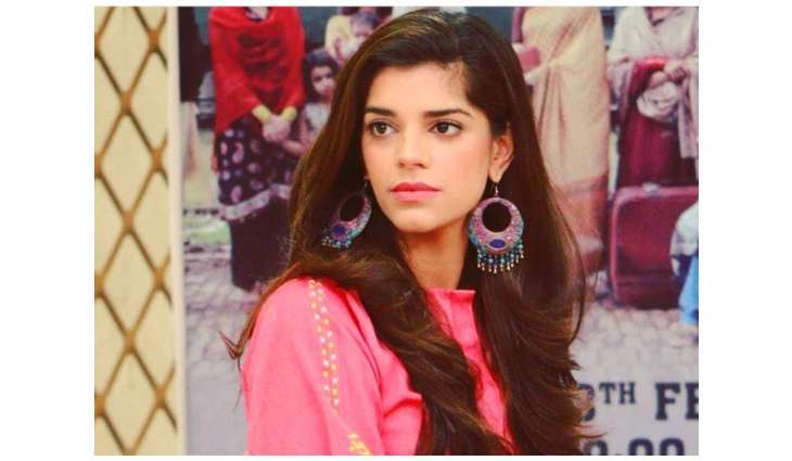 Actress Sanam Saeed demands helpline for mental traumas