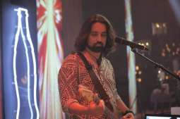 Singer Ali Noor critically ill, might need liver transplant  