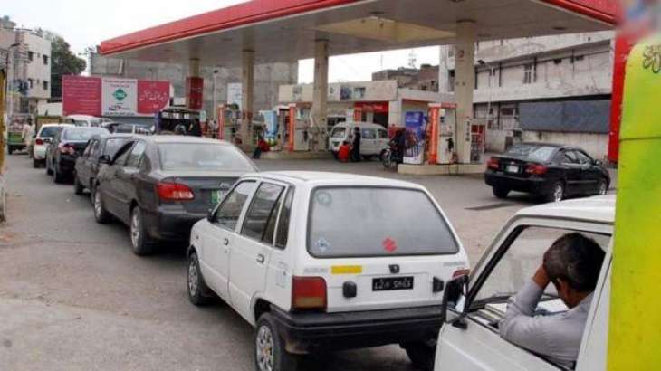 Govt enforces significant hike in CNG prices