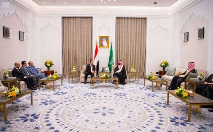 سمو ولي العهد يلتقي رئيس الوزراء اليمني