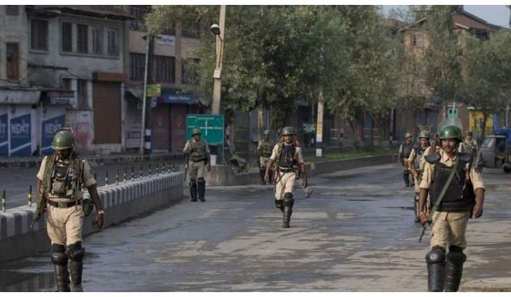 Hurriyat leaders call for anti-India marches as curfew continues on 18th day