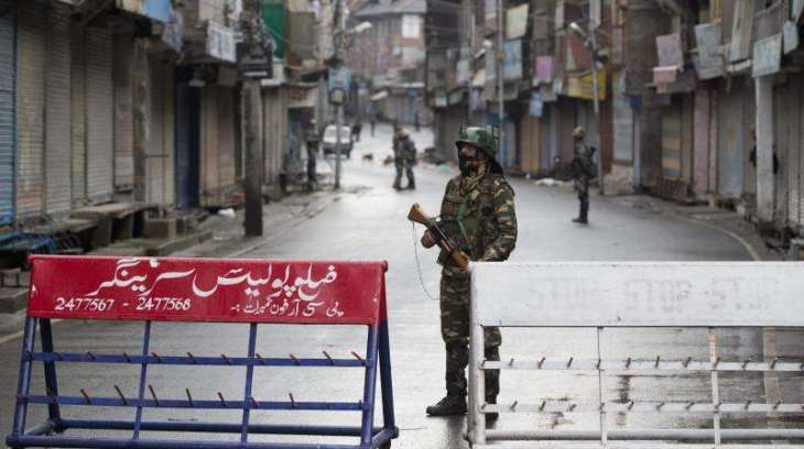 Cell Phone, Internet Services Partially Restored in Kashmir Ahead of Eid Celebrations