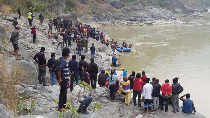 Three People Killed, 16 More Injured as Bus Falls Into River in Nepal - Reports