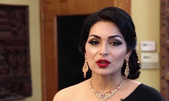 Actress Meera passport seized in Dubai