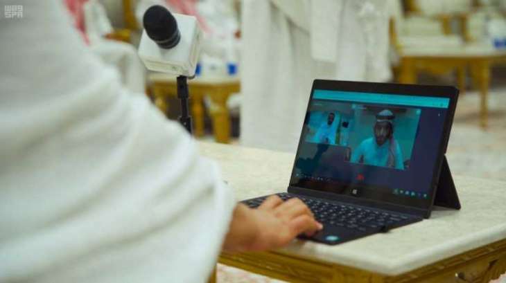 النائب العام يدشّن خدمة الاتصال المرئي من المشاعر المقدسة مع مراجعي المقر الرئيس في الرياض