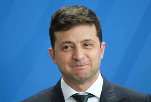 Ukrainian Activists Ask Zelenskyy to Turn US Dollar Into National Currency - Petition