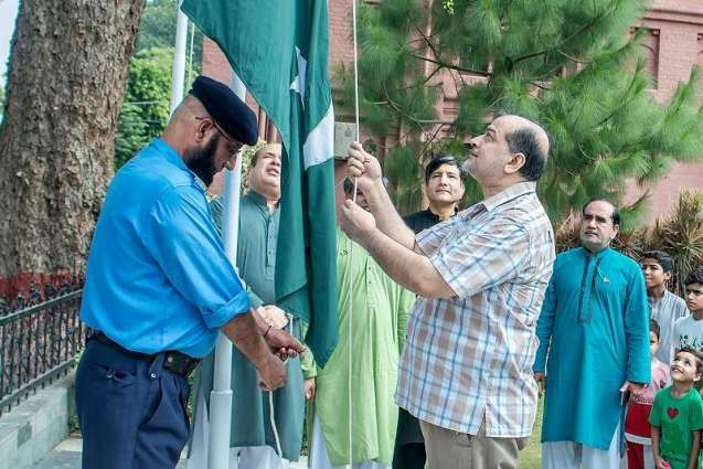 UVAS celebrates Independence Day of Pakistan in befitting manner