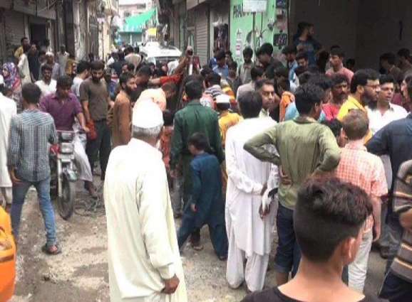 5-year old child dies after falling into mainhole in Karachi