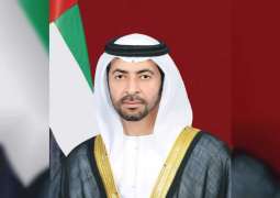 حمدان بن زايد: الإمارات بقيادة خليفة رائدة العمل الخيري 