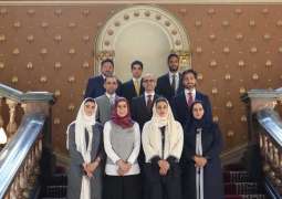 أعضاء لجنة دبي للاتصال الخارجي يستعرضون في لندن رؤية دبي للمستقبل وأبرز انجازاتها