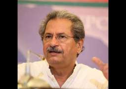 Minister for Federal Education and Professional Training Shafqat Mahmood directs to pay special attention for awarding scholarships to FATA, Balochistan