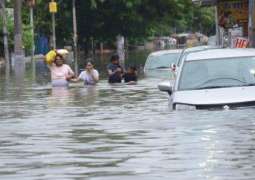 Bihar and Uttar Pradesh: More than 100 dead in fresh India flood chaos