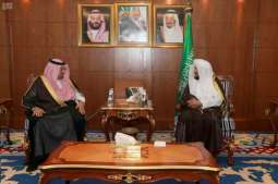 وزير الشؤون الإسلامية استقبل سفير البحرين لدى المملكة