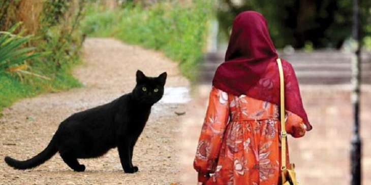 Almost half Pakistanis (48%) do not consider themselves to be superstitious at all