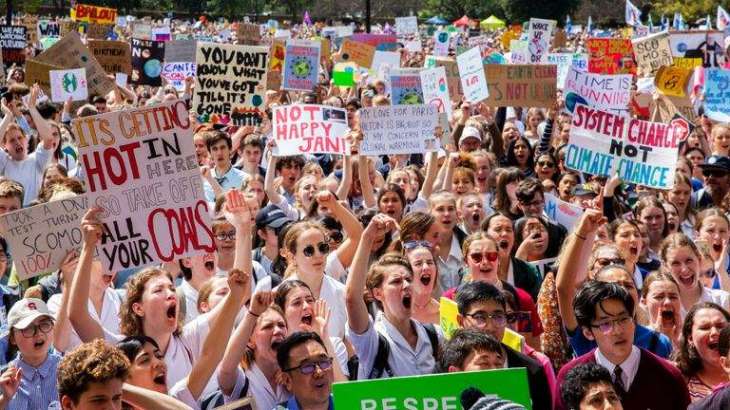 Global Climate Strike Gathers About 300,000 People in Australia - Reports