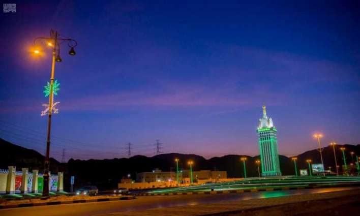 ميادين وشوارع نجران تتزين باللون الأخضر والأعلام احتفاءً باليوم الوطني الـ ٨٩