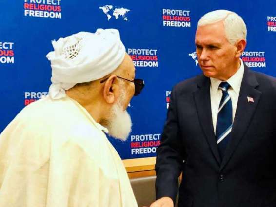 Chairman of UAE Fatwa Council represents Muslim scholars at religious freedom forum in New York