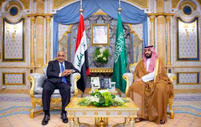 سمو ولي العهد يجتمع مع رئيس وزراء جمهورية العراق