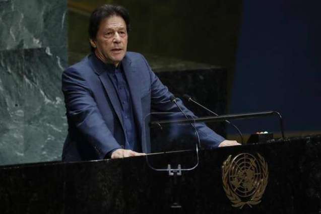 رئیس الوزراء الباکستاني عمران خان یدعو الأمم المتحدة بالتدخل لرفع حظر التجوال في منطقة کشمیر المحتلة