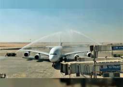مطار القاهرة يستقبل أول رحلة منتظمة لطائرة طيران الإمارات" A380 " 