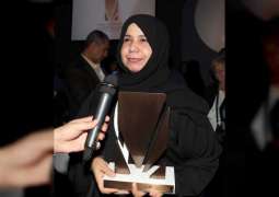 ليلى اليماحي الفائزة بـ"جائزة محمد بن زايد لأفضل معلمي خليجي" : عطاء المعلم نهر لا ينضب