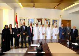 "صحة دبي" توقع اتفاقيات تعاون مع ثلاثة مستشفيات لتنفيذ مبادرة "طبيب لكل مواطن"