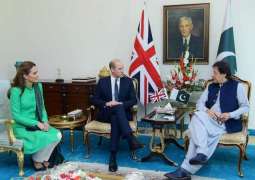 Royal visit: Prince William, Kate Middleton meet President Alvi, PM Imran