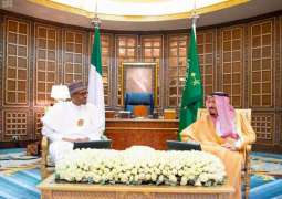 خادم الحرمين الشريفين يستقبل رئيس جمهورية نيجيريا الاتحادية
