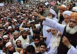 JUI-F Chief contradicts PML-N's announcement about Azadi March, says Jalsa will be today