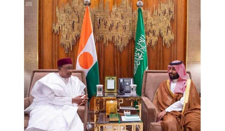 سمو ولي العهد يلتقي رئيس النيجر